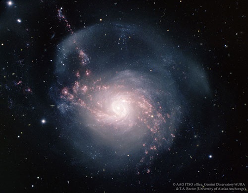 چراغانی یک کهکشان/عکس روز ناسا از کهکشان مارپیچی NGC 3310