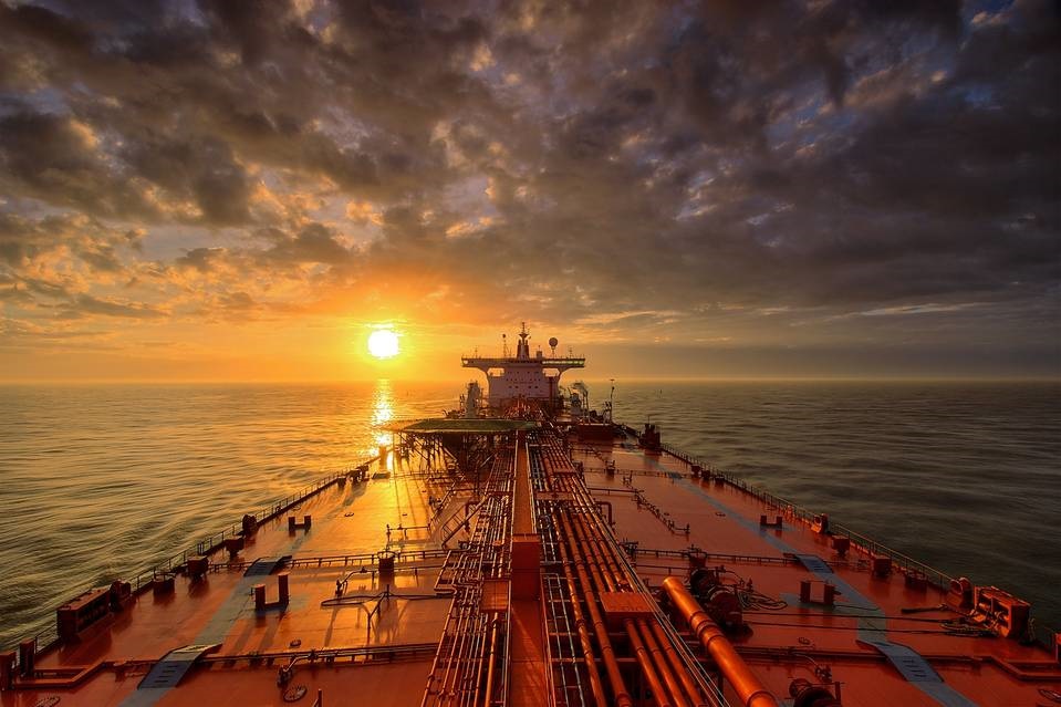 صادرات نفت ایران به بیشترین حد خود رسید/ برنامه ایران تا قبل از پیوستن به فریز نفتی