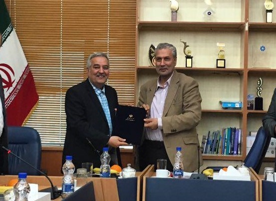 سرپرست فدراسیون ورزش های کارگری با حضور وزیر کار معارفه شد