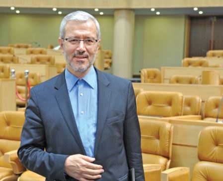 گفت وگوی تفصیلی با مهدی عسلی:می خواهند مانع حضور ایران در بازارهای جهانی شوند