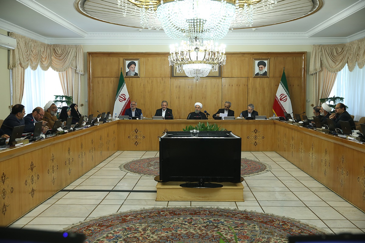 روحانی: قانون اساسی ایران تنها قانونی است که دو بار به رای گذاشته شد