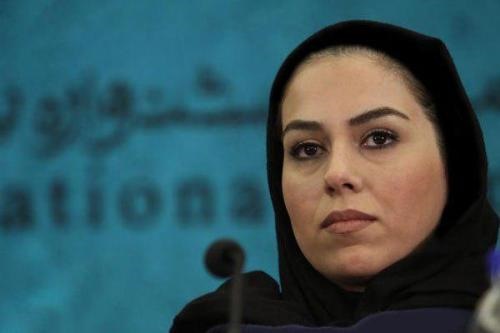 تینا پاکروان،جذابیت جشنواره «چهل چراغ» در مشارکت خودجوش هنرمندان است