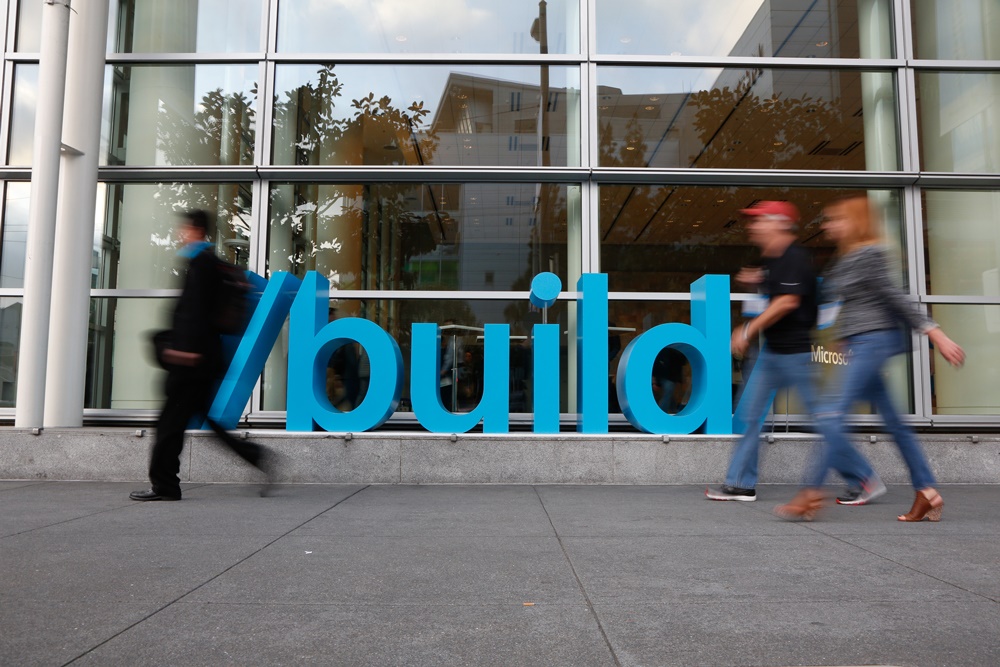 10 نوآوری برتر در کنفرانس سالانه مایکروسافت  Build 2016 / بات ها آینده اینترنت را می‌سازند