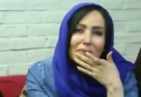 تماس هنرمند زن استقلالی با منصوریان که پس از دربی گریه کرده بود