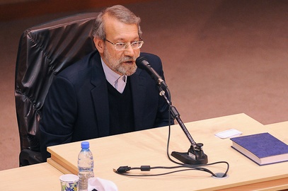 لاریجانی از لغو سفر روحانی به اتریش حمایت کرد/ پس لرزه‌های لغو یک سفر اروپایی