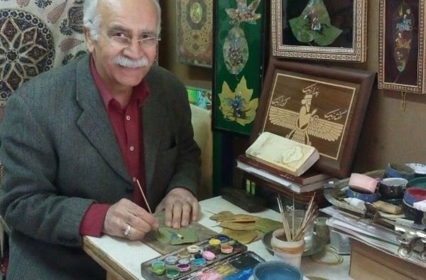 نقشِ مینیاتور سنتی ایرانی بر روی برگ درختان/ تلفیق هنر خالق و مخلوق