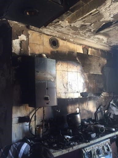 آتش سوزی سنگین منزل مسکونی درخیابان حکیم الهی سمنان با تلاش آتش نشانان مهار شد آتش سوزی سنگین منزل مسکونی درخیابان حکیم الهی سمنان با تلاش آتش نشانان مهار شد