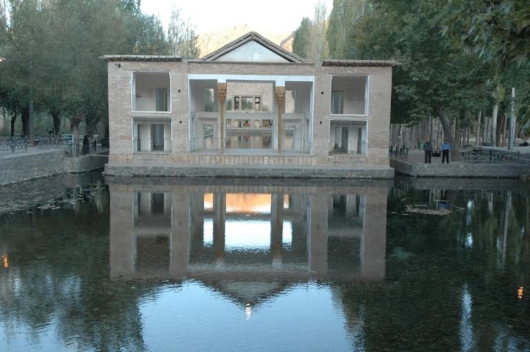 بازدید از جاذبههای گردشگری استان سمنان 38 درصد افزایش یافت بازدید از جاذبههای گردشگری استان سمنان 38 درصد افزایش یافت