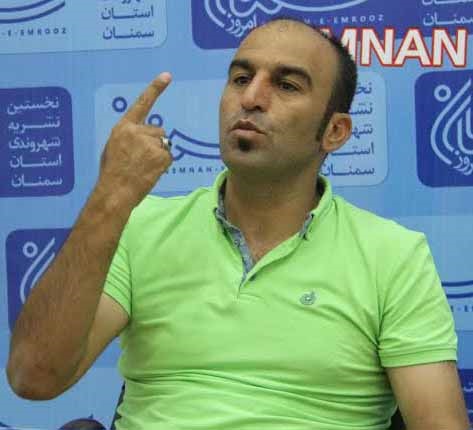کی روش حق توهین به دبیر فدراسیون فوتبال را ندارد! کی روش حق توهین به دبیر فدراسیون فوتبال را ندارد!
