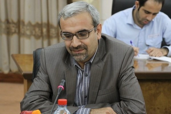 فرمانداری متعلق به گروه و جناح خاصی نیست