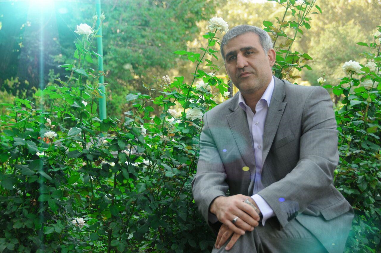 شورای سیاستگزاری  اصلاح طلبان خرم آباد گزینه دوم مورد حمایت خود را در  انتخابات پیش رو معرفی کرد 