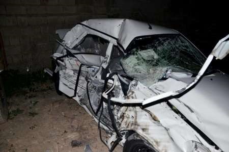 واژگونی خودرو در منطقه برومی اهواز یک کشته برجای گذاشت