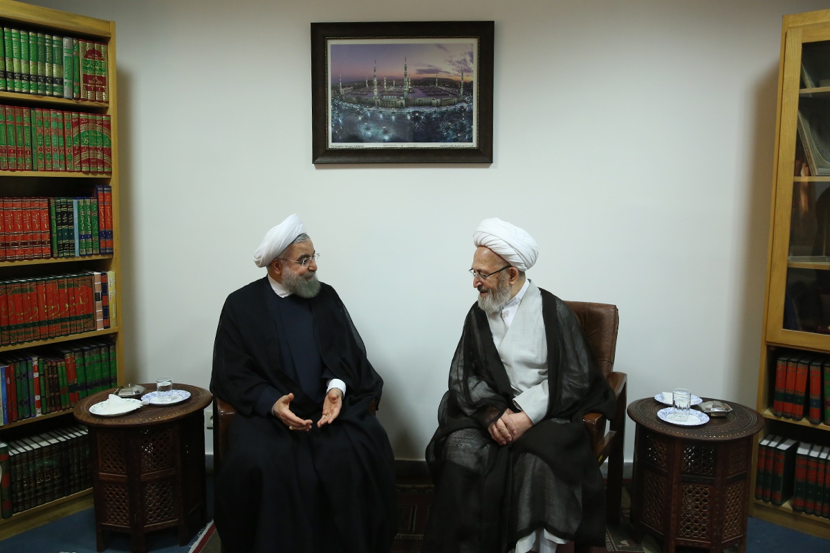 حضرت آیت الله العظمی سبحانی در دیدار رییس جمهوری: همواره برای موفقیت دولت دعا می کنم