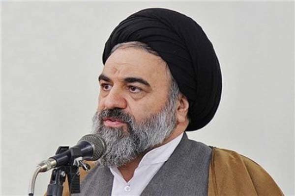 نماینده ولی فقیه در کردستان: پشتیبانی از ولایت فقیه موجب خنثی شدن توطئه های دشمنان می شود