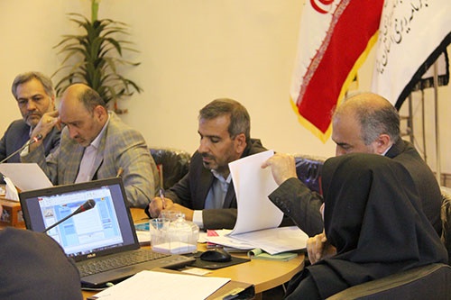 در شورای فنی استان طرح شد: تاکید بر حراست از منابع طبیعی و محیط زیست در بهره برداری از معادن یزد