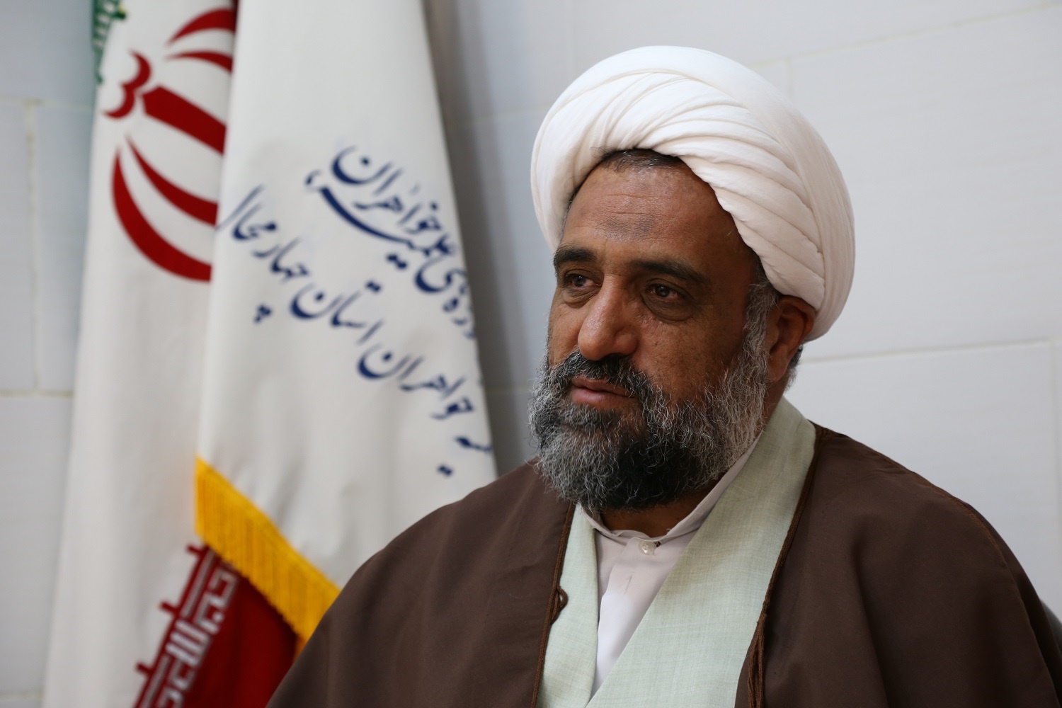تغییر محاسبات و مواضع مسؤولان یکی از مهم ترین راهبردهای دشمن برای نفوذ در کشور است
