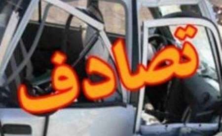 واژگونی  پژو ۲۰۶ در اتوبان کاشان - اصفهان؛ یک کشته و دو زخمی