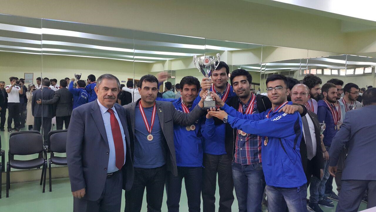 قهرمانی زودهنگام دانشگاه ارومیه در مسابقات بین المللی شطرنج ترکیه