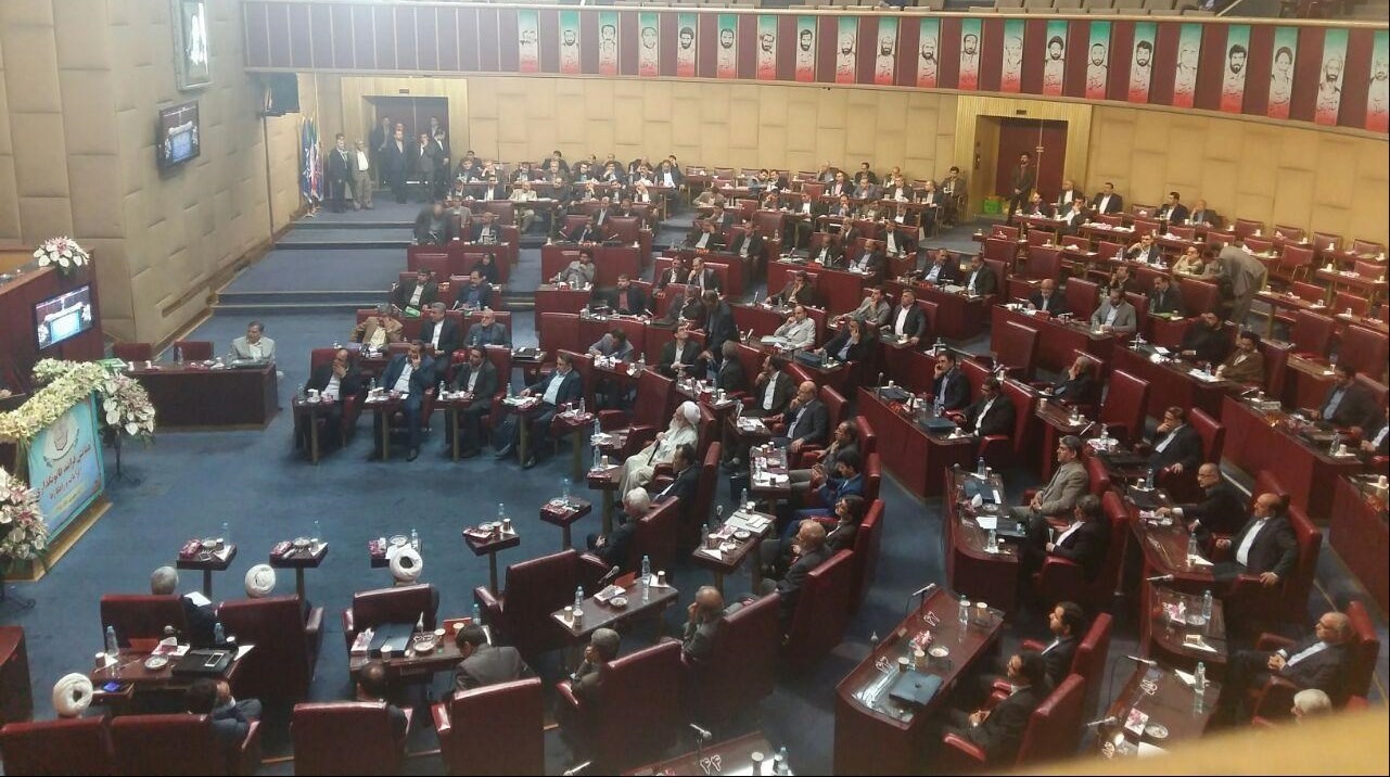 حمایت 181 منتخب مجلس دهم از ریاست علی لاریجانی در فراکسیون فراگیر