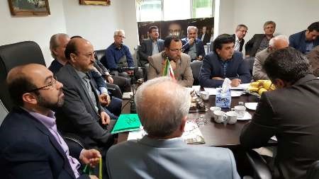استاندار کردستان: دولت با جدیت به دنبال رفع موانع تولید در کشور است استاندار کردستان: دولت با جدیت به دنبال رفع موانع تولید در کشور است