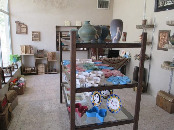 فروشگاه صنایع دستی در خانه صنایع دستی سمنان افتتاح شد فروشگاه صنایع دستی در خانه صنایع دستی سمنان افتتاح شد