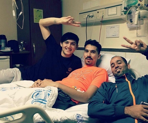 سردار آزمون و فرهاد قائمی در حال تماشای والیبال از روی تخت بیمارستان؛همین الان ،یهویی!