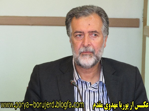 کارگران اخراجی نساجی به صف دستفروشان بروجرد پیوستند