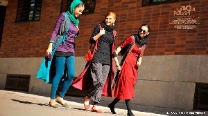 امروز بد حجابی یکی از مهم ترین آسیب های اجتماعی است