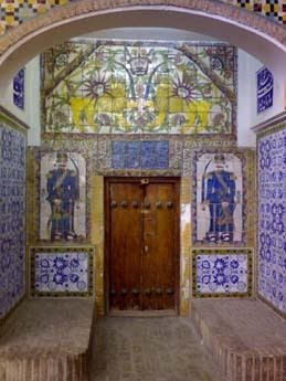 برپایی نمایشگاه تذهیب و نقوش سنتی در موزه گرمابه پهنه سمنان برپایی نمایشگاه تذهیب و نقوش سنتی در موزه گرمابه پهنه سمنان