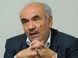 یک فعال سیاسی اصلاح‌طلب: مطرح‌کنندگان جمهوریت منهای اسلامیت در مسیر مخالف راه امام حرکت می‌کنند