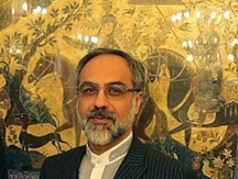 نایب رییس کمسیون امنیت ملی:ورود تلفن همراه به کمیسیون عاقلانه نیست چون قابلیت شنود شدن دارد