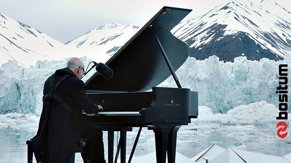 اعتراض هنرمندانه پیانیست ایتالیایی به گرمایش جهانی