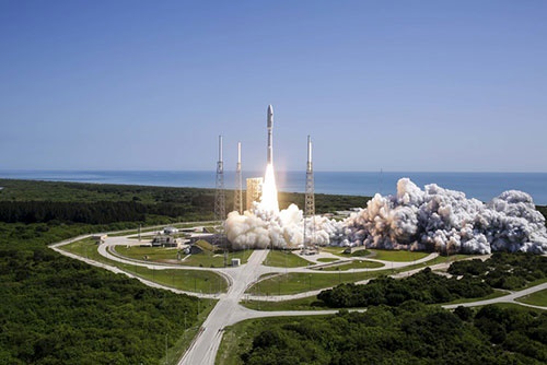 پرتاب ماهواره نظامی آمریکا با قدرتمندترین مدل موشک اطلس