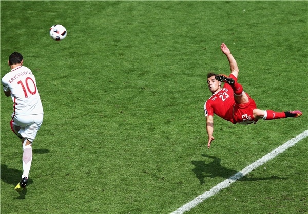 ضربات پنالتی زیباترین گل جام را سوزاند/لهستان به یک چهارم نهایی یورو 2016 صعود کرد