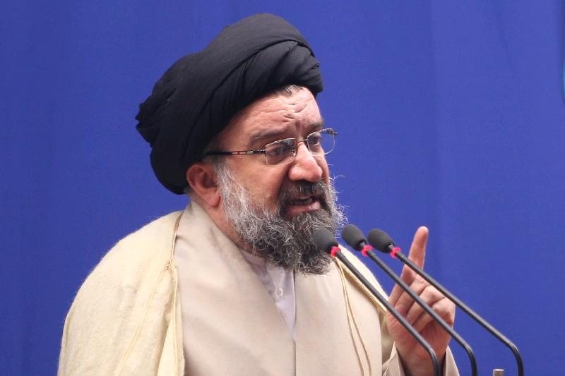 حجت الاسلام خاتمی:کسانی‌که تریبون دارندامروز رهبری مطلبی بگویندوآنها فردا بر ضدش،جامعه دوقطبی می‌شود