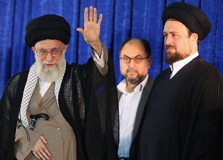 حواشی مراسم سالگرد ارتحال امام؛ ازواکنش رهبر انقلاب به برخی شعارها تا هم‌نشینی احمدی‌نژاد و نوه امام