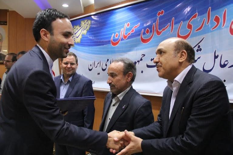 مدیریت مصرف برق ساختمان های اداری یکی از ظرفیت های ارزشمند در کاهش پیک بار است مدیریت مصرف برق ساختمان های اداری یکی از ظرفیت های ارزشمند در کاهش پیک بار است
