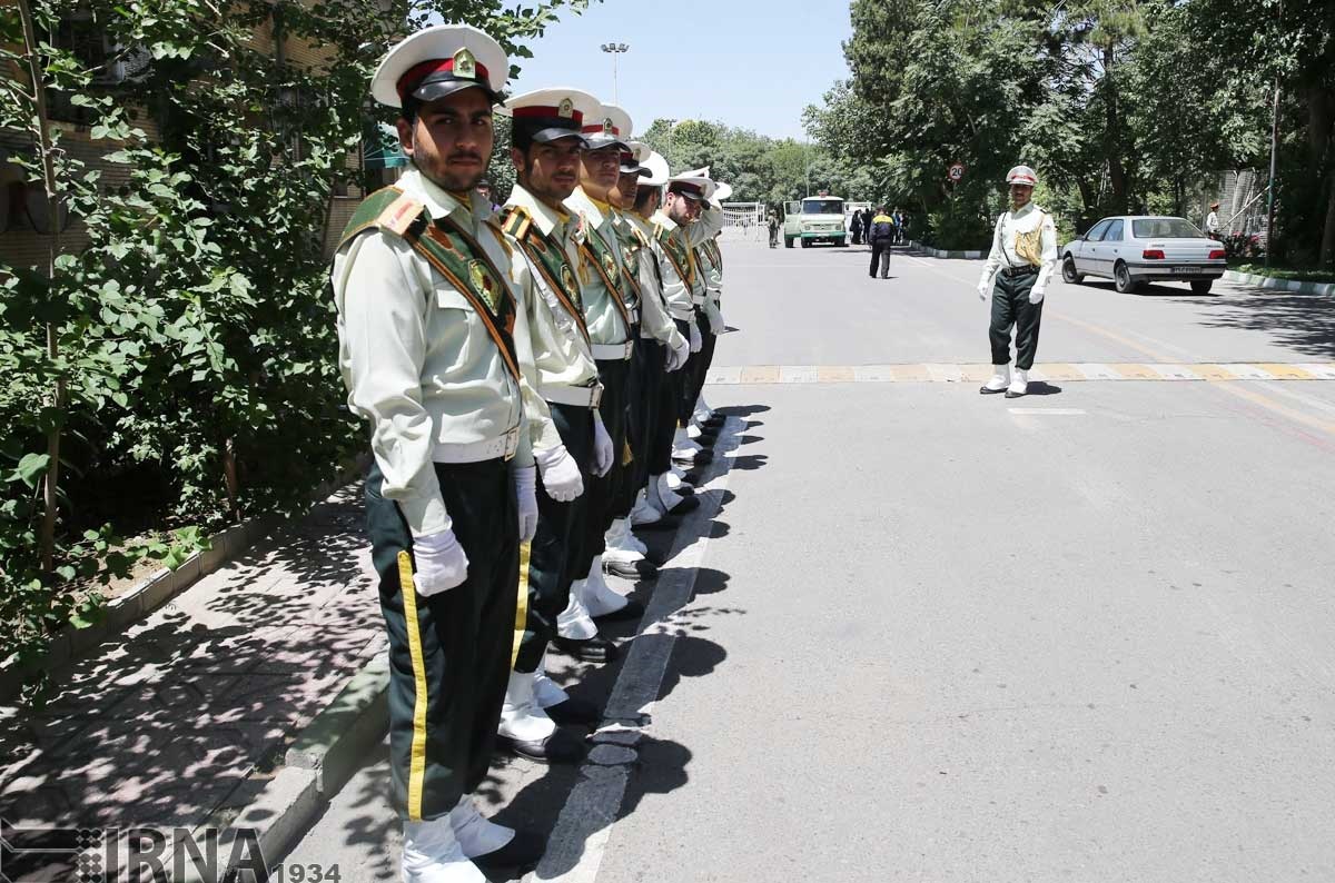 دستگیری 100 سارق و زورگیر با انهدام 29 باند سرقت در تهران