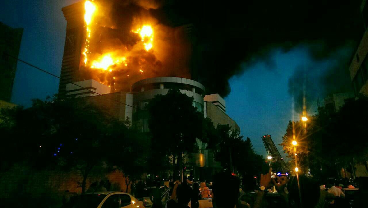 ویدئو | آتش، برج سلمان مشهد را خاکستر کرد