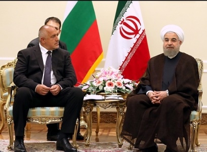 روحانی:آمریکا و متحدانش با دخالت‌های نابجا در منطقه خطا کردند/ضرورت اتحاد کشورهای منطقه علیه تروریسم