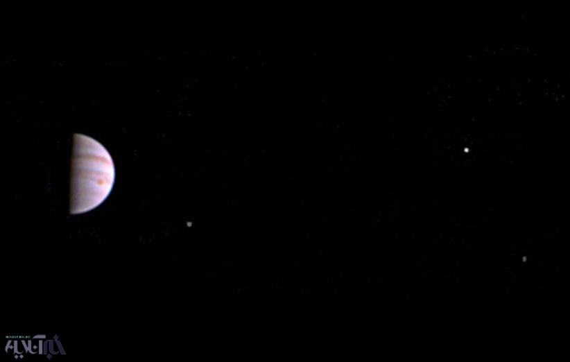 عکس| فضاپیمای جونو نخستین تصویر از مشتری را ارسال کرد 