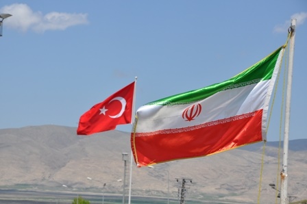 عادی شدن تردد در مرزهای آذربایجان غربی با ترکیه