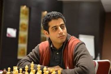 استاد بزرگ شطرنج ایران با زندانیان رشت به رقابت پرداخت