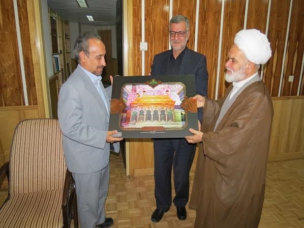 استاندار سمنان: عضویت در ستاد بازسازی عتبات عالیات در استان سمنان را افتخاری برای خود می دانم استاندار سمنان: عضویت در ستاد بازسازی عتبات عالیات در استان سمنان را افتخاری برای خود می دانم