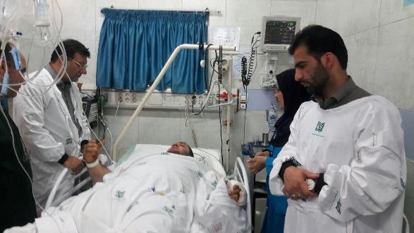 علی مرادی در بیمارستان حاضر شد/بهادر را با هلی کوپتر به ساری می برند