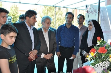بازدید نماینده اورامانات از نمایشگاه مهارت فنی حرفه ای کرمانشاه