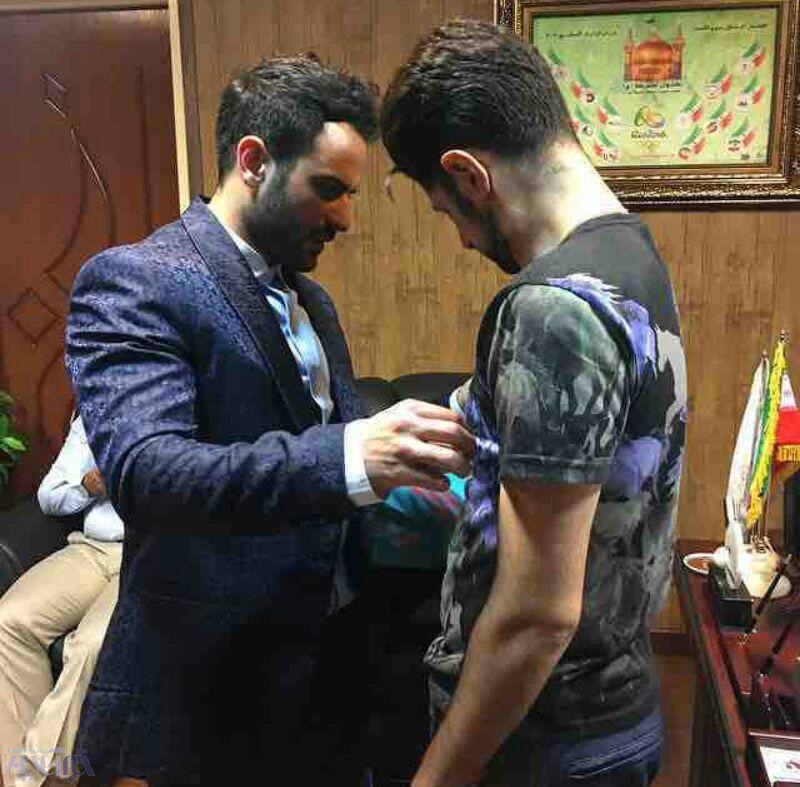 عکس | آغاز اندازه‌گیری برای دوخت طرح جدید لباس کاروان ایران در المپیک