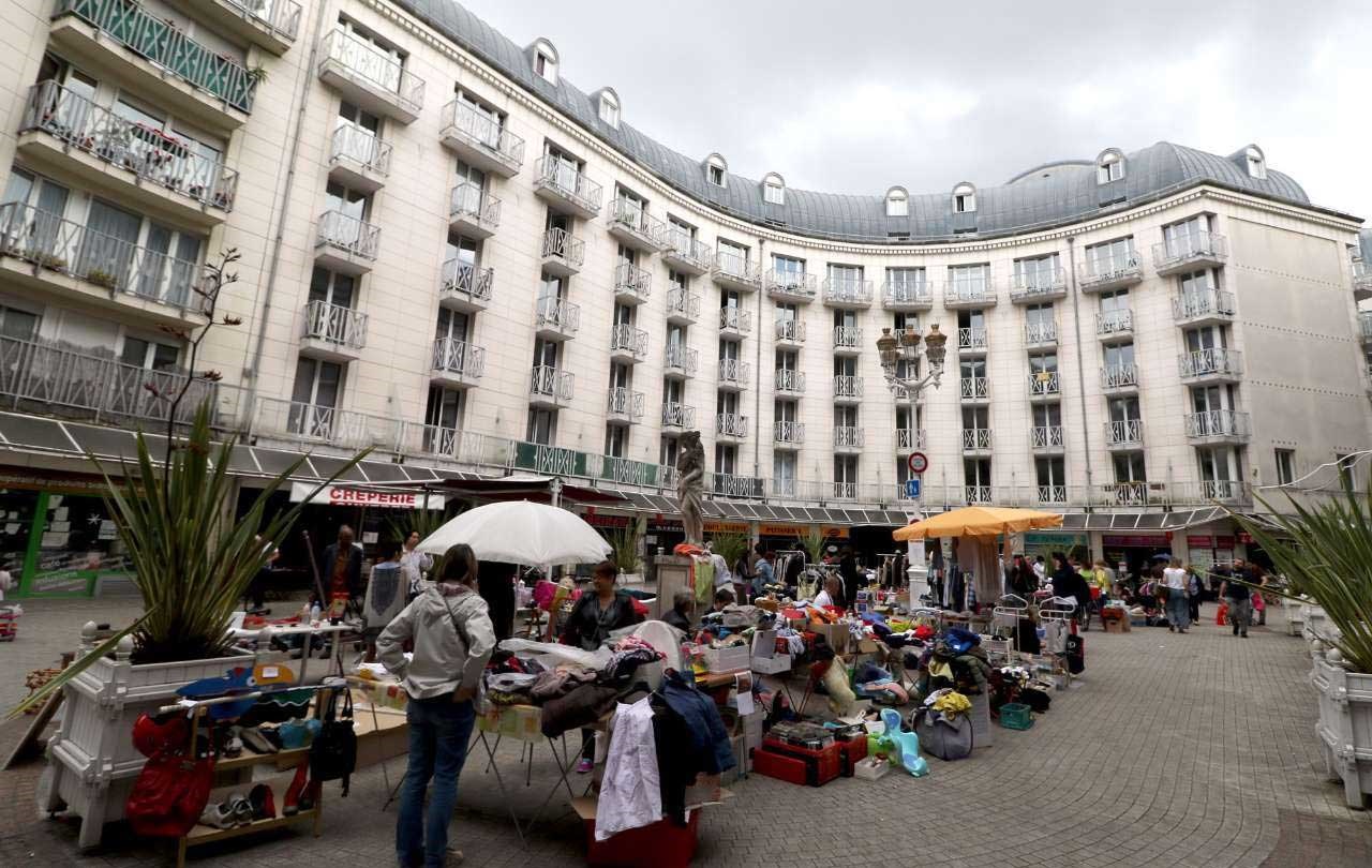 تصاویر | بازار دستفروشان پاریس