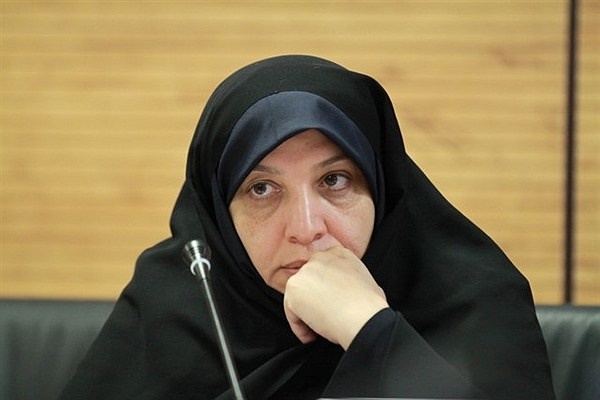 یک بانو، رئیس دانشگاه آزاد استان یزد شد