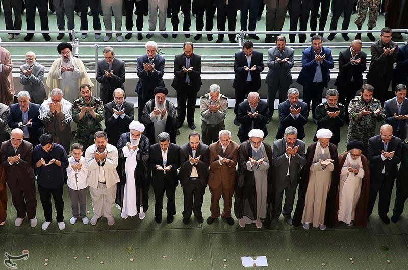 تصاویری از شخصیت‌های سیاسی حاضر در نماز عید فطر 